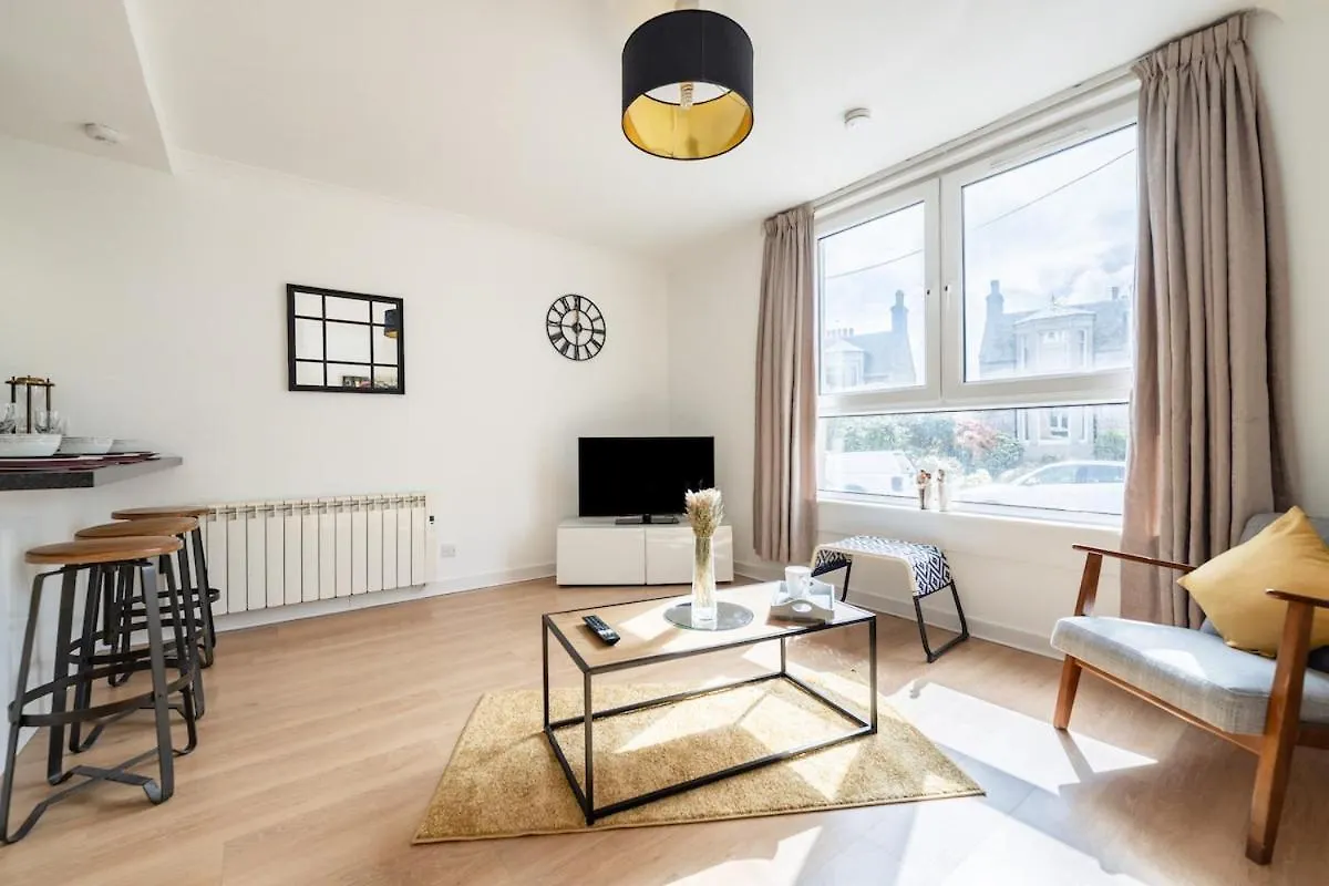 West End 2 Bed Maisonette - Parking & Wi-Fi Αμπερντήν Ηνωμένο Βασίλειο
